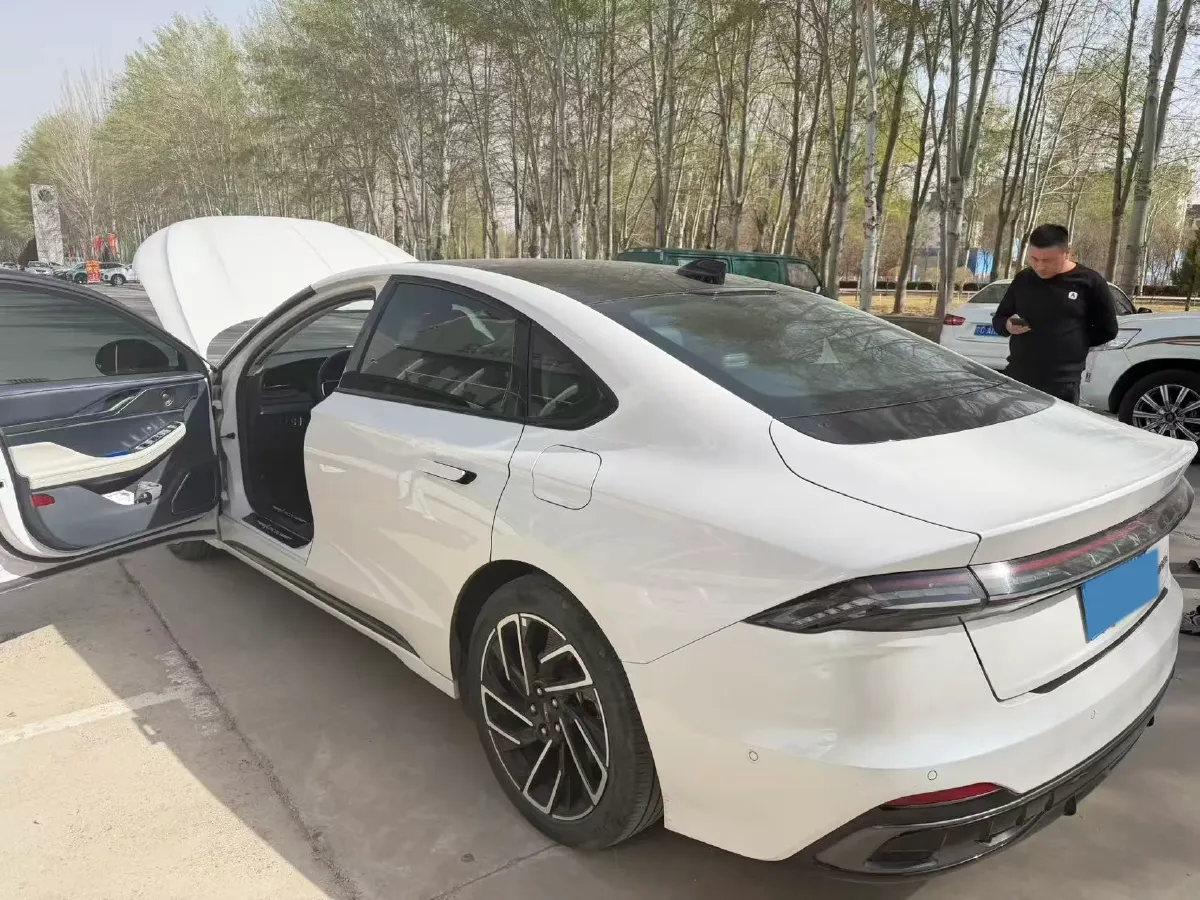 2022 Lincoln Z 2.0T 246HP L4 8AT,autocango,china used car exporter,china ev exporter,chinese used car exporter,chinese used ev exporter