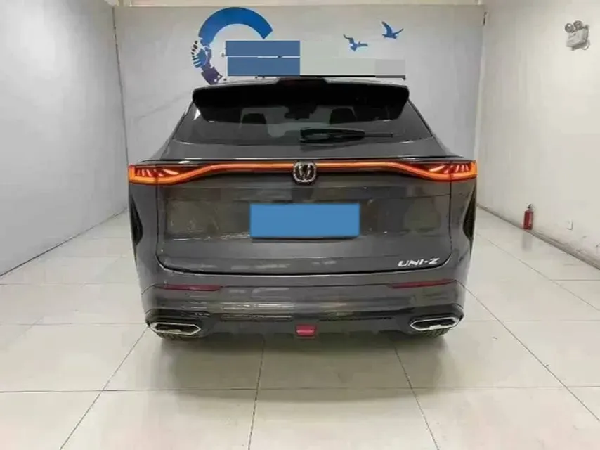 2024 ChangAn UNI-Z 1.5L 98HP L4 E-CVT PHEV 18.4KWH,autocango,china used car exporter,china ev exporter,chinese used car exporter,chinese used ev exporter