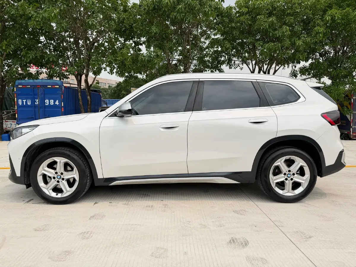 2024 BMW X1 1.5T 156HP L3 7DCT,autocango,china used car exporter,china ev exporter,chinese used car exporter,chinese used ev exporter