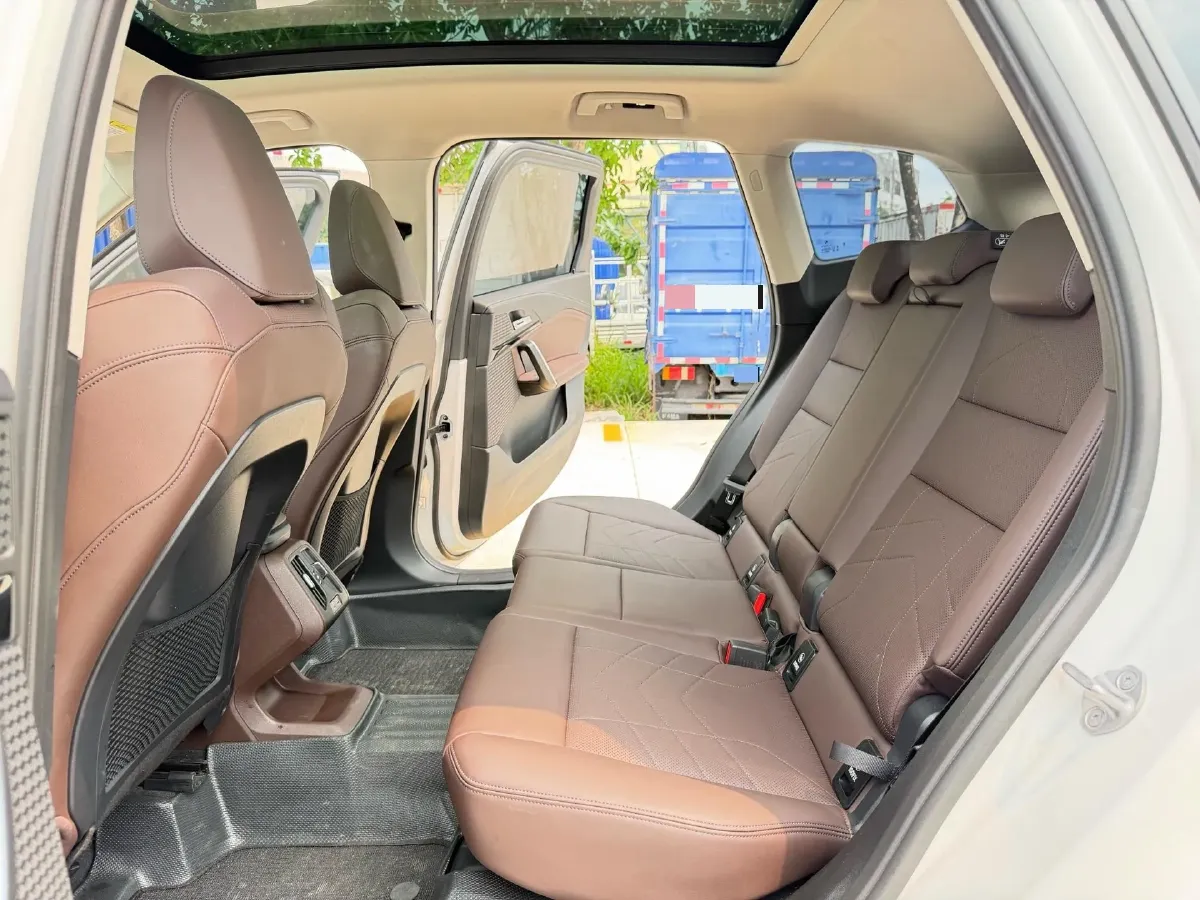 2024 BMW X1 1.5T 156HP L3 7DCT,autocango,china used car exporter,china ev exporter,chinese used car exporter,chinese used ev exporter