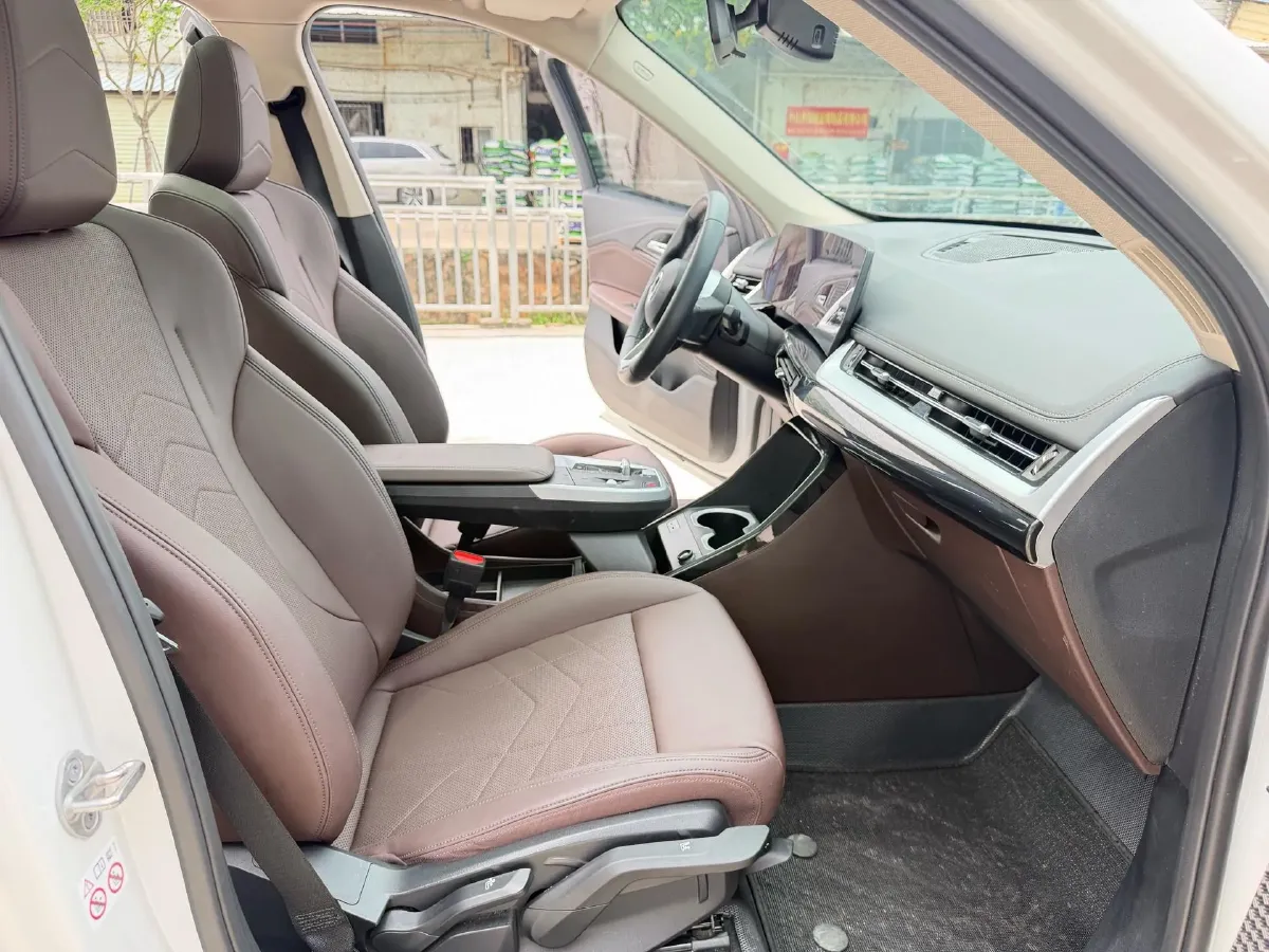 2024 BMW X1 1.5T 156HP L3 7DCT,autocango,china used car exporter,china ev exporter,chinese used car exporter,chinese used ev exporter