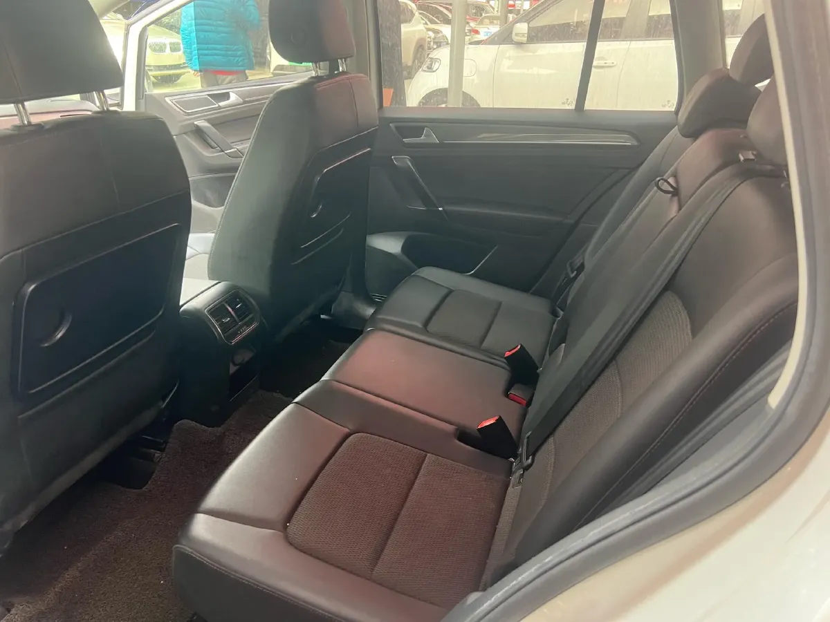 2018 Volkswagen Golf Sportsvan 1.4T 131HP L4 7DCT,autocango,china used car exporter,china ev exporter,chinese used car exporter,chinese used ev exporter