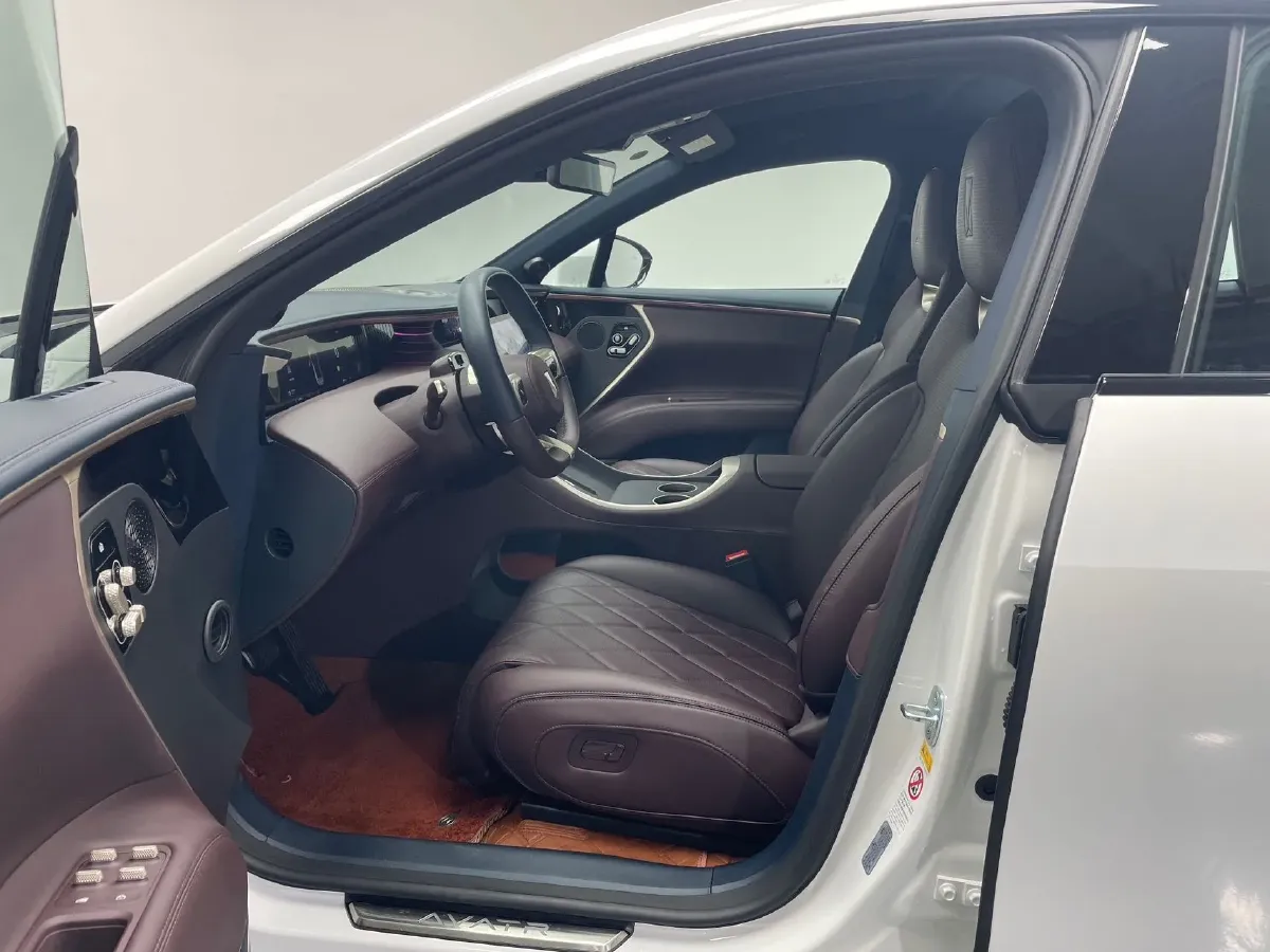 2025 Avatr 11 BEV,autocango,china used car exporter,china ev exporter,chinese used car exporter,chinese used ev exporter