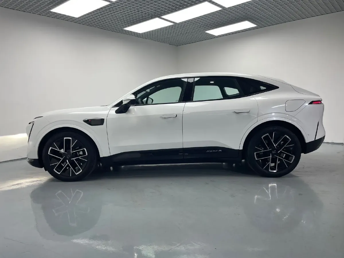 2025 Avatr 11 BEV,autocango,china used car exporter,china ev exporter,chinese used car exporter,chinese used ev exporter