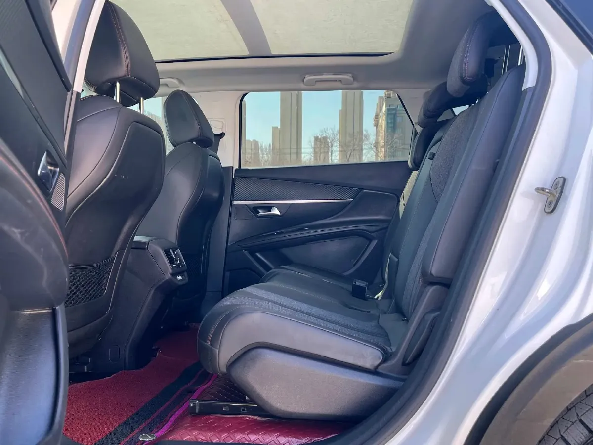 2017 Peugeot 5008 1.6T 167HP L4 6AT,autocango,china used car exporter,china ev exporter,chinese used car exporter,chinese used ev exporter