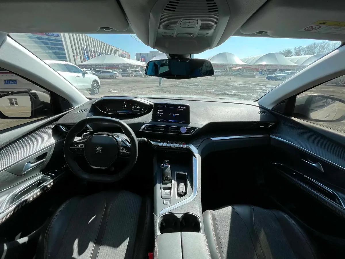 2017 Peugeot 5008 1.6T 167HP L4 6AT,autocango,china used car exporter,china ev exporter,chinese used car exporter,chinese used ev exporter