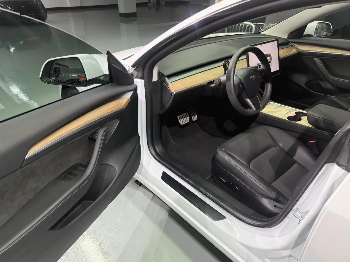 2022 Chevrolet Blazer 2.0T 237HP L4 9AT,autocango,china used car exporter,china ev exporter,chinese used car exporter,chinese used ev exporter