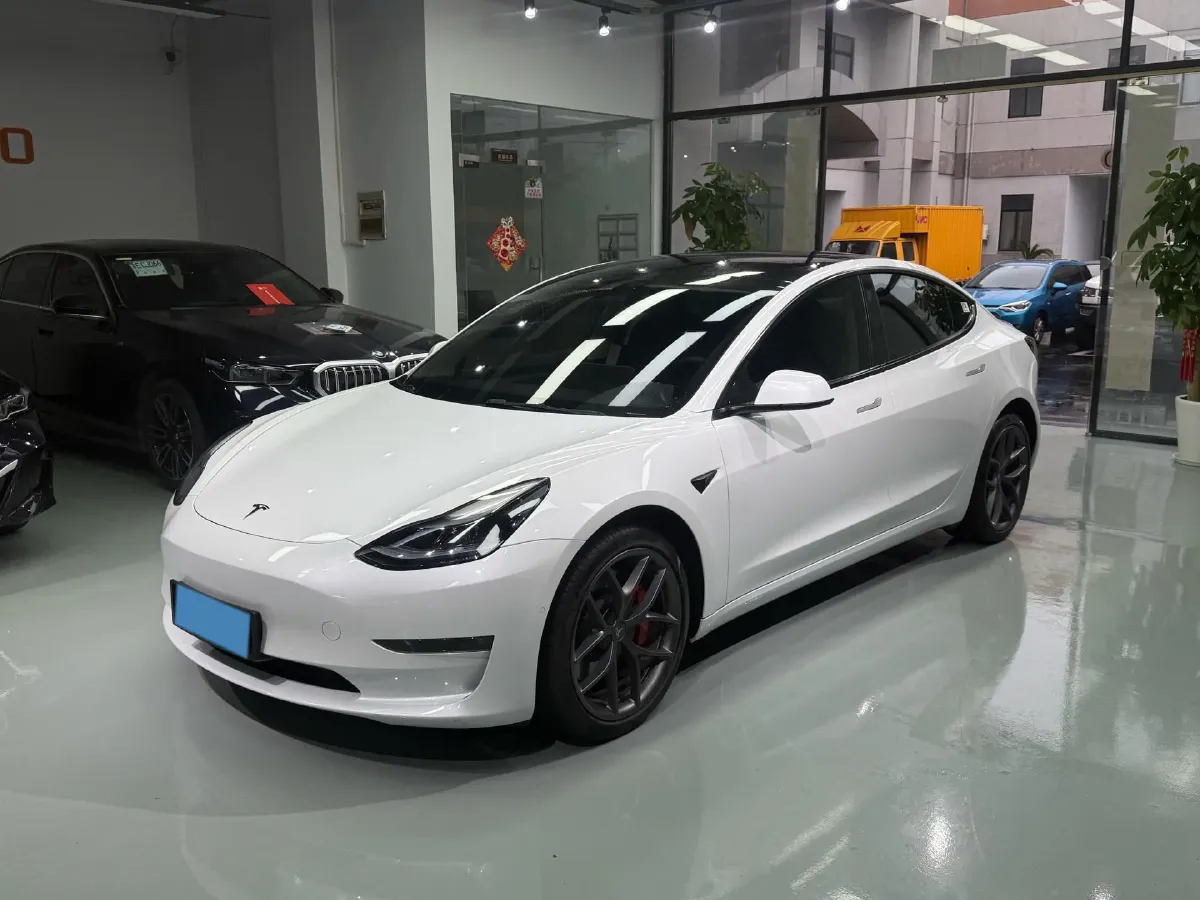 2022 Chevrolet Blazer 2.0T 237HP L4 9AT,autocango,china used car exporter,china ev exporter,chinese used car exporter,chinese used ev exporter