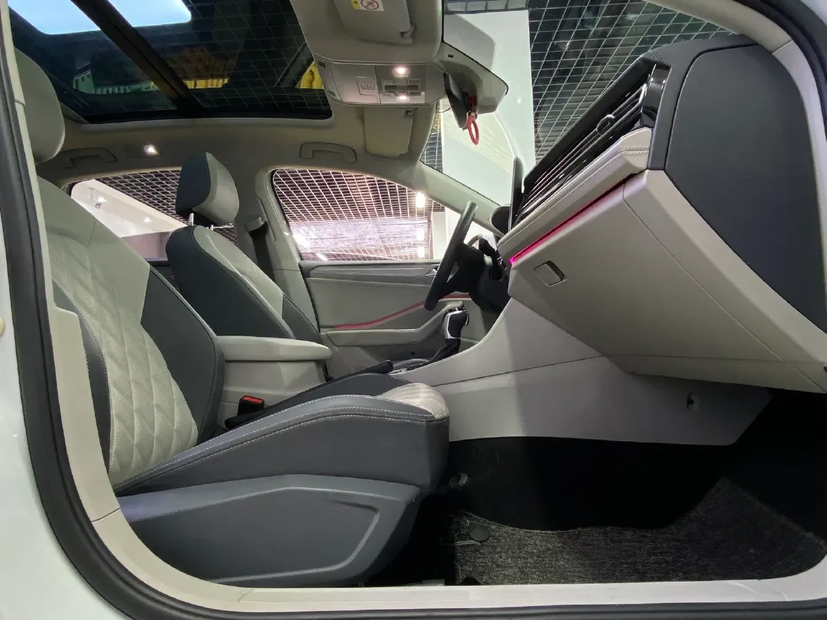 2023 Volkswagen Sagitar 1.4T 150HP L4 7DCT,autocango,china used car exporter,china ev exporter,chinese used car exporter,chinese used ev exporter