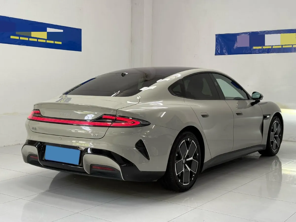 2024 MI SU7 BEV 73.6KWH,autocango,china used car exporter,china ev exporter,chinese used car exporter,chinese used ev exporter