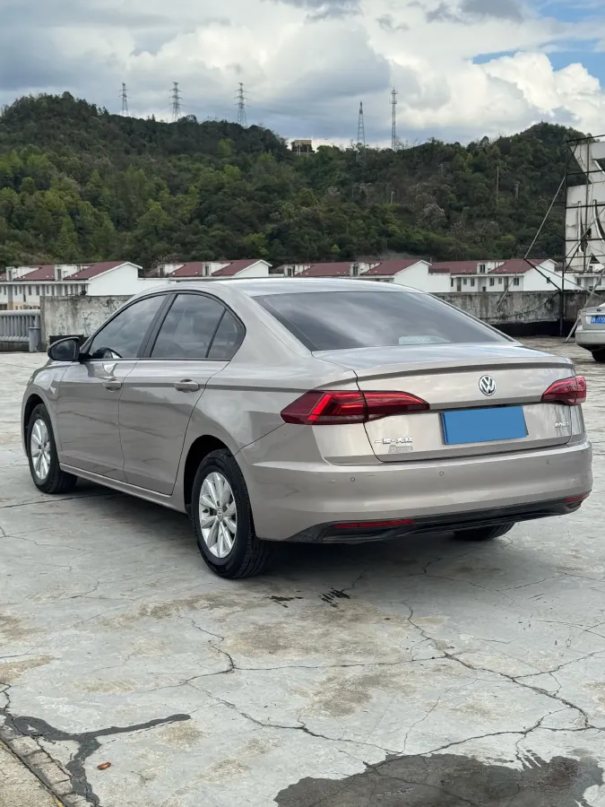 2020 Volkswagen Bora 1.5L 113HP L4 6AT,autocango,china used car exporter,china ev exporter,chinese used car exporter,chinese used ev exporter