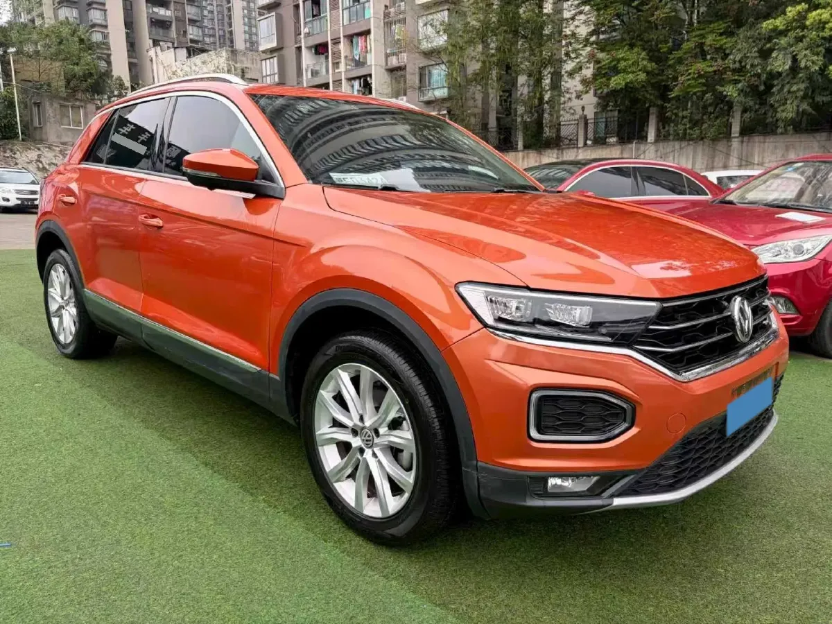 2019 Volkswagen T-Roc 1.4T 131HP L4 7DCT,autocango,china used car exporter,china ev exporter,chinese used car exporter,chinese used ev exporter