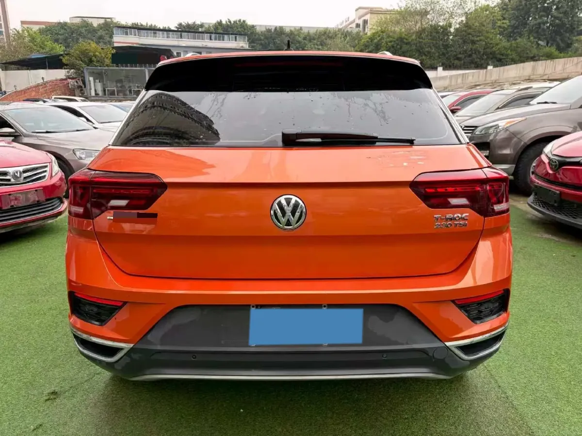 2019 Volkswagen T-Roc 1.4T 131HP L4 7DCT,autocango,china used car exporter,china ev exporter,chinese used car exporter,chinese used ev exporter