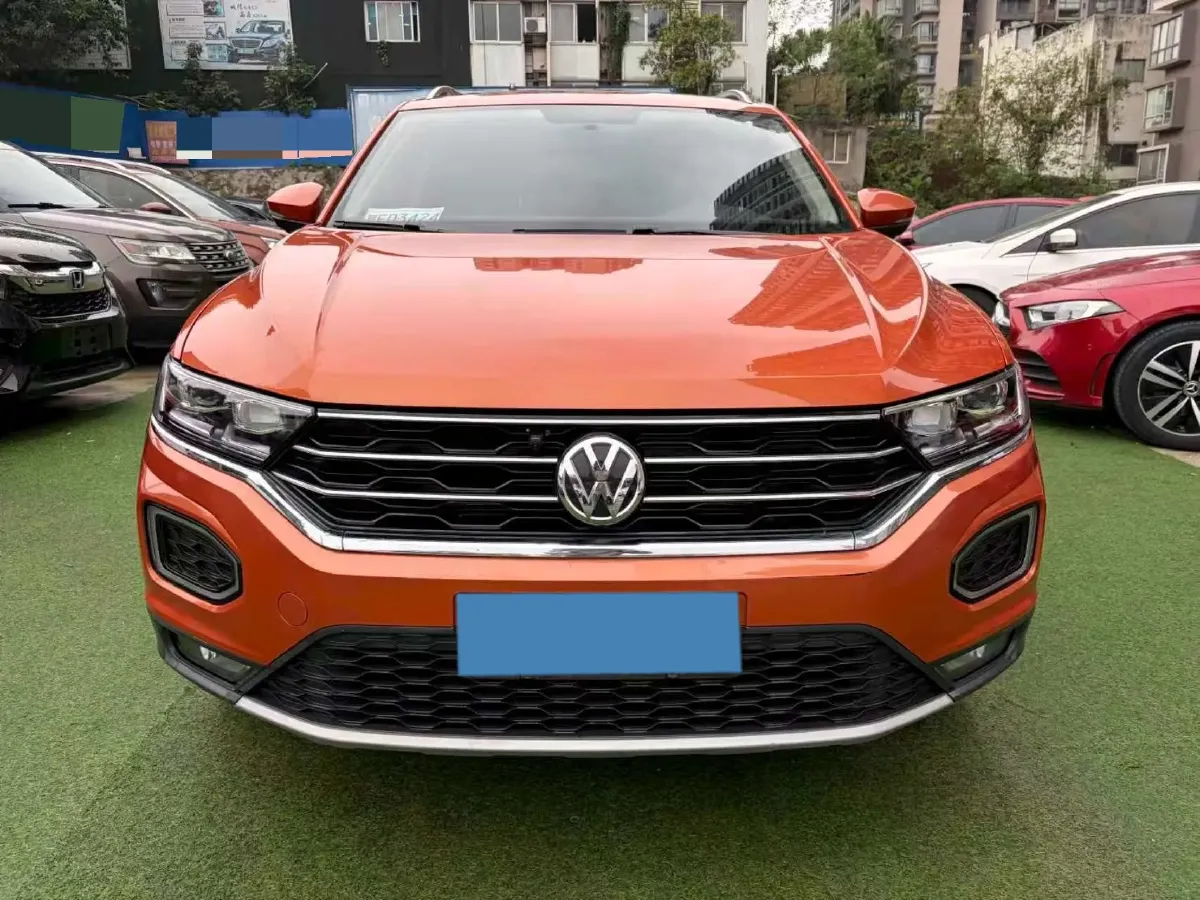 2019 Volkswagen T-Roc 1.4T 131HP L4 7DCT,autocango,china used car exporter,china ev exporter,chinese used car exporter,chinese used ev exporter