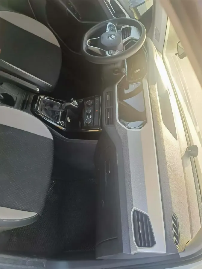 2021 Volkswagen Tacqua 1.5L 113HP L4 6AT,autocango,china used car exporter,china ev exporter,chinese used car exporter,chinese used ev exporter