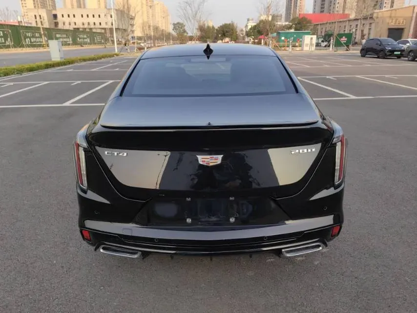 2021 Cadillac CT4 2.0T 237HP L4 8AT,autocango,china used car exporter,china ev exporter,chinese used car exporter,chinese used ev exporter