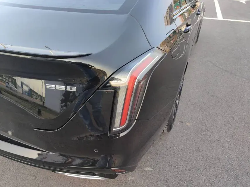 2021 Cadillac CT4 2.0T 237HP L4 8AT,autocango,china used car exporter,china ev exporter,chinese used car exporter,chinese used ev exporter