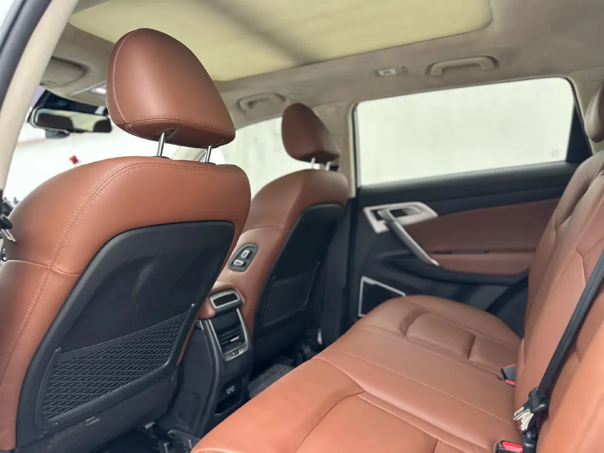 2018 Geely Azkarra 1.8T 184HP L4 6AT,autocango,china used car exporter,china ev exporter,chinese used car exporter,chinese used ev exporter