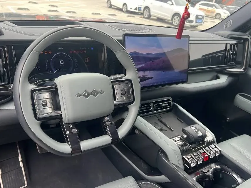 2024 Jaguar XEL 2.0T 250HP L4 8AT,autocango,china used car exporter,china ev exporter,chinese used car exporter,chinese used ev exporter