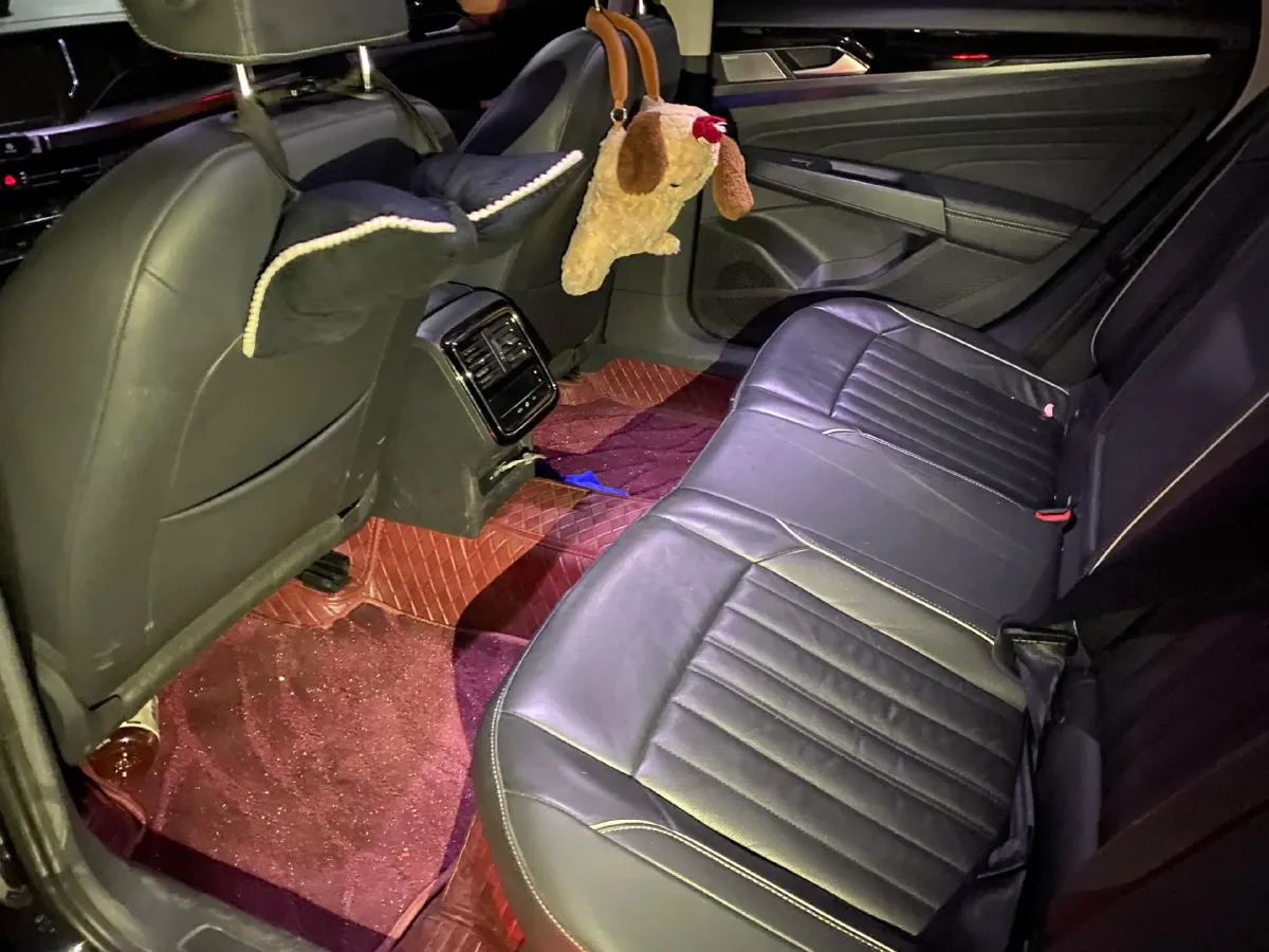 2022 Skoda Kodiak GT 2.0T 186HP L4 7DCT,autocango,china used car exporter,china ev exporter,chinese used car exporter,chinese used ev exporter