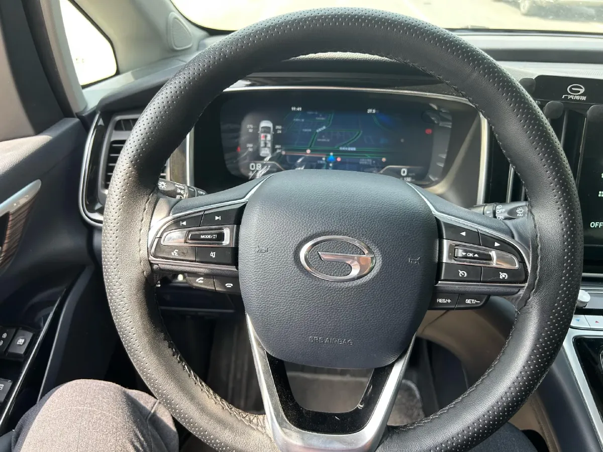 2021 GAC Trumpchi M8 2.0T 252HP L4 8AT,autocango,china used car exporter,china ev exporter,chinese used car exporter,chinese used ev exporter