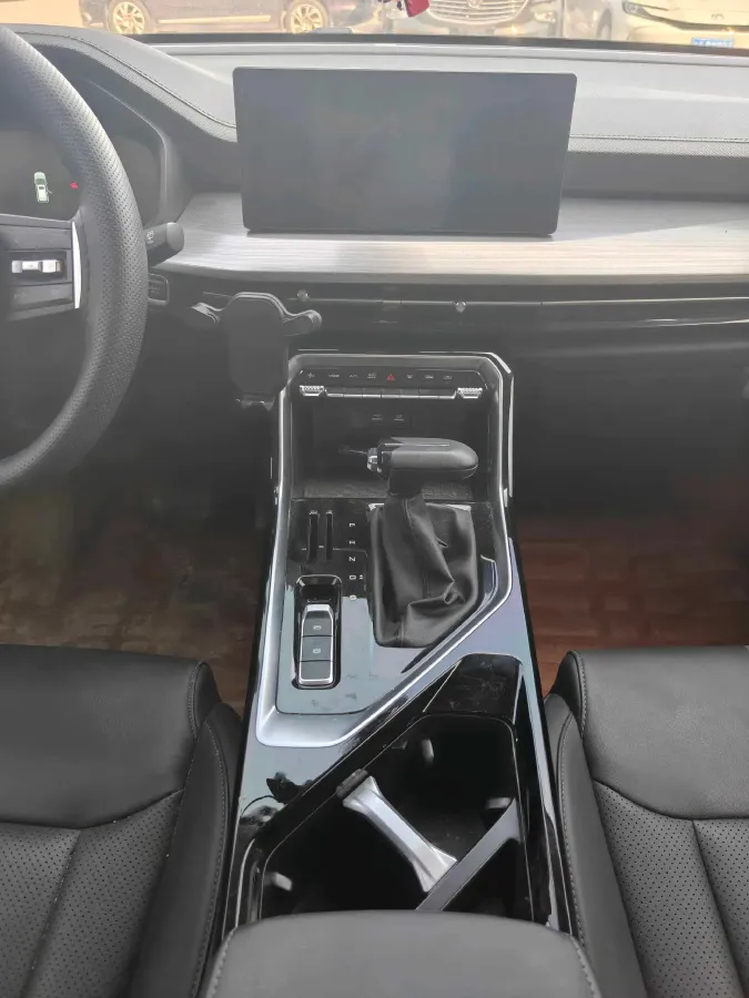 2021 WuLing XingChen 1.5T 147HP L4 CVT,autocango,china used car exporter,china ev exporter,chinese used car exporter,chinese used ev exporter