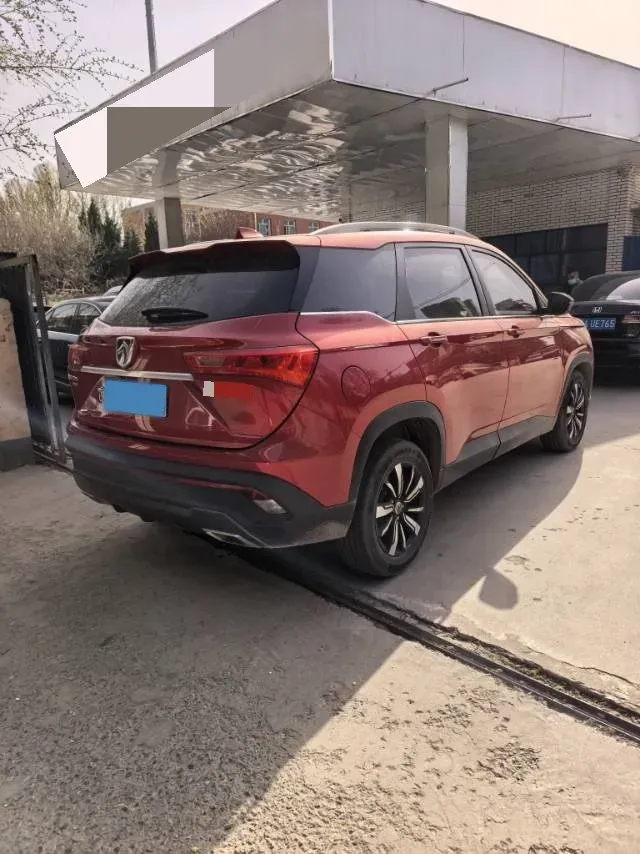 2018 BaoJun 530 1.5T 150HP L4 6DCT,autocango,china used car exporter,china ev exporter,chinese used car exporter,chinese used ev exporter
