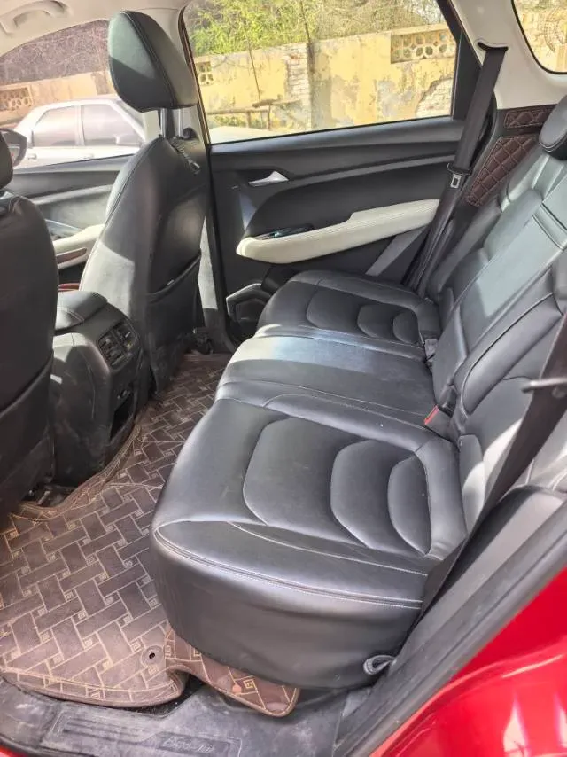 2018 BaoJun 530 1.5T 150HP L4 6DCT,autocango,china used car exporter,china ev exporter,chinese used car exporter,chinese used ev exporter