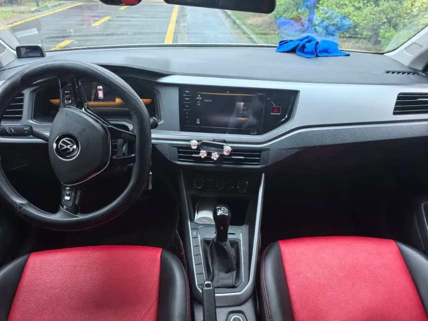 2023 Volkswagen Polo 1.5L 113HP L4 6AT,autocango,china used car exporter,china ev exporter,chinese used car exporter,chinese used ev exporter