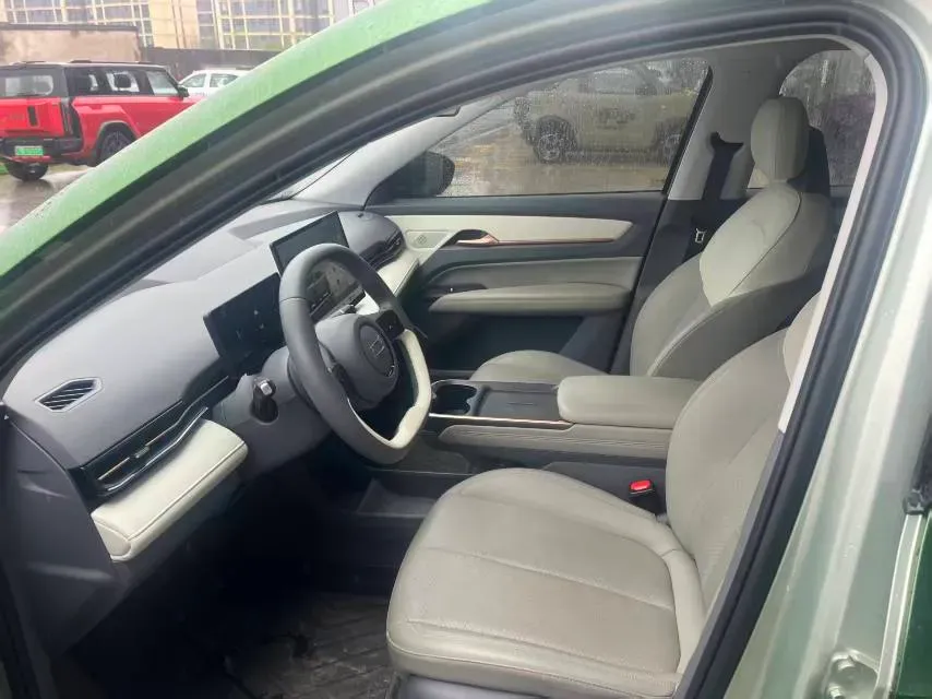 2025 Bestune YueYi 03 BEV 61.47KWH,autocango,china used car exporter,china ev exporter,chinese used car exporter,chinese used ev exporter