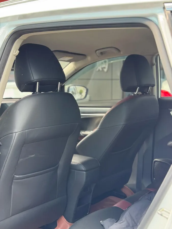 2021 Geely Coolray 1.4T 141HP L4 6MT,autocango,china used car exporter,china ev exporter,chinese used car exporter,chinese used ev exporter