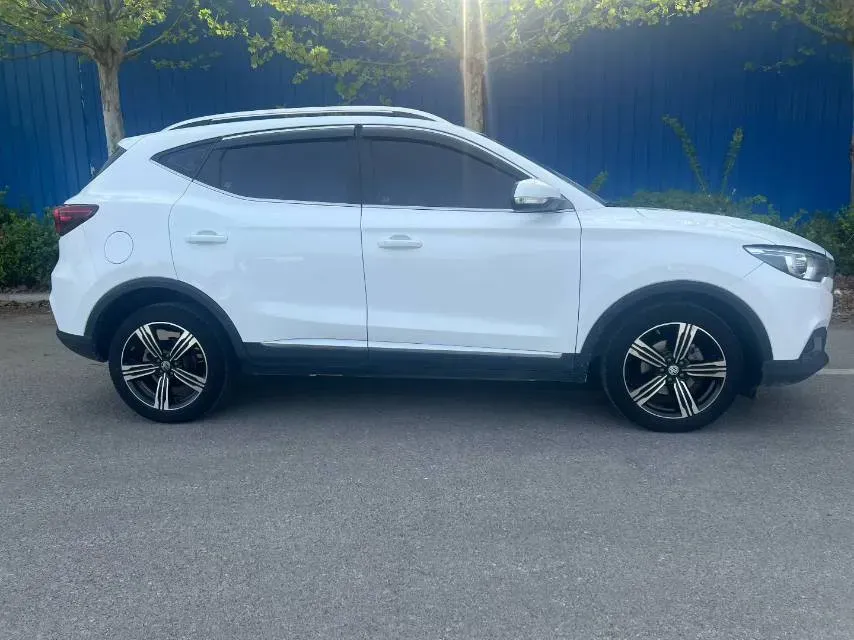 2020 MG ZS 1.5L 120HP L4 5MT,autocango,china used car exporter,china ev exporter,chinese used car exporter,chinese used ev exporter