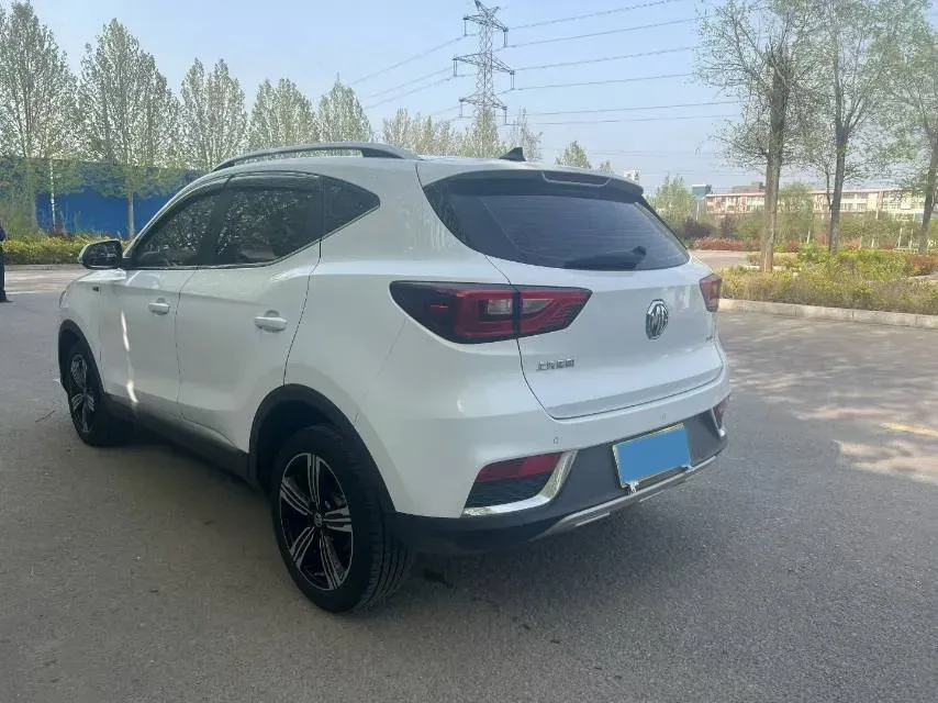 2020 MG ZS 1.5L 120HP L4 5MT,autocango,china used car exporter,china ev exporter,chinese used car exporter,chinese used ev exporter