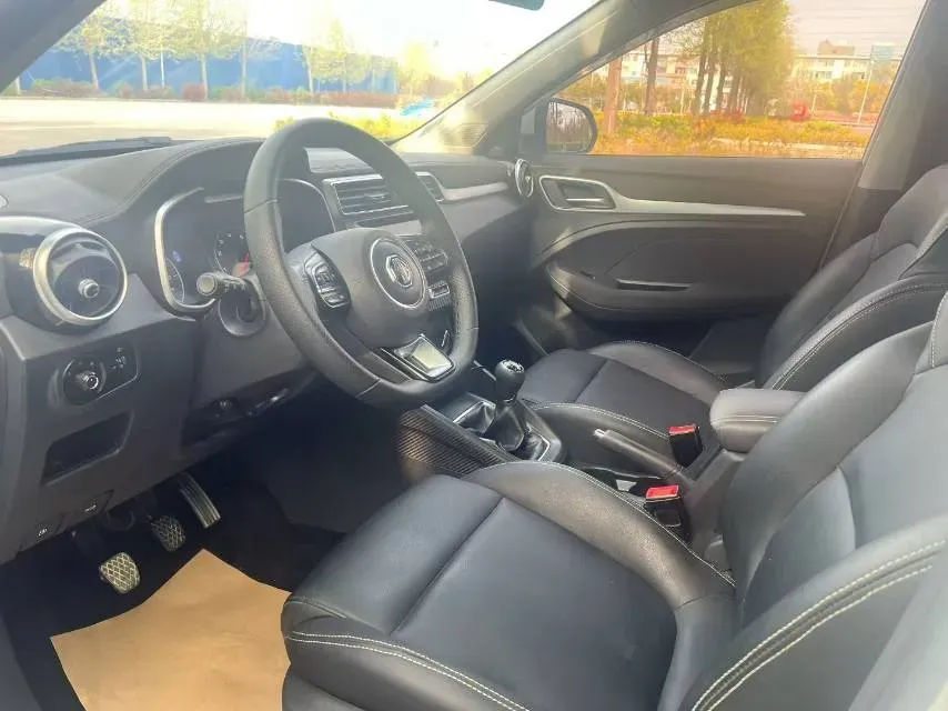 2020 MG ZS 1.5L 120HP L4 5MT,autocango,china used car exporter,china ev exporter,chinese used car exporter,chinese used ev exporter