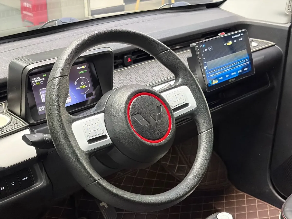 2022 WuLing HongGuang MINI EV BEV 26.5KWH,autocango,china used car exporter,china ev exporter,chinese used car exporter,chinese used ev exporter