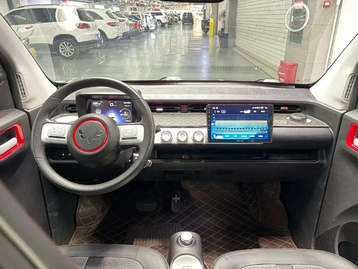 2022 WuLing HongGuang MINI EV BEV 26.5KWH,autocango,china used car exporter,china ev exporter,chinese used car exporter,chinese used ev exporter