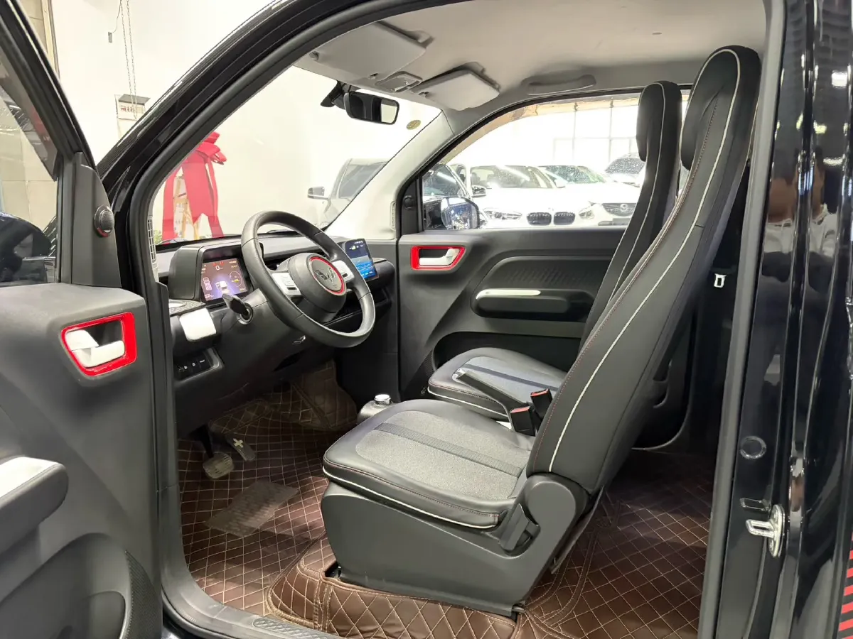 2022 WuLing HongGuang MINI EV BEV 26.5KWH,autocango,china used car exporter,china ev exporter,chinese used car exporter,chinese used ev exporter