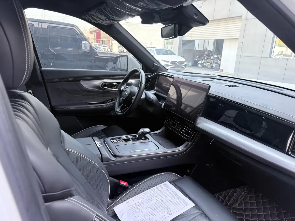 2022 GAC Trumpchi GS8 2.0T 190HP L4 E-CVT Hybrid,autocango,china used car exporter,china ev exporter,chinese used car exporter,chinese used ev exporter