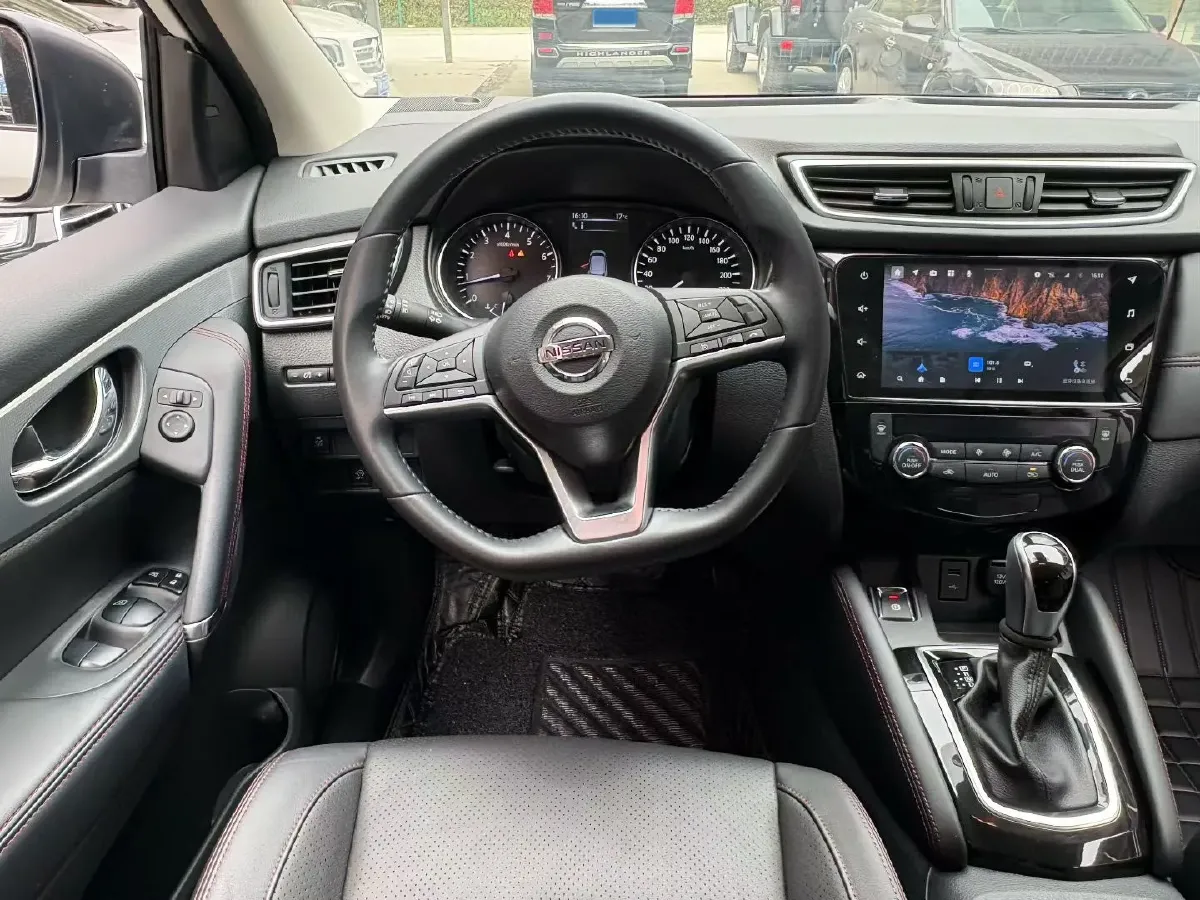 2022 Nissan Qashqai 2.0L 151HP L4 CVT,autocango,china used car exporter,china ev exporter,chinese used car exporter,chinese used ev exporter