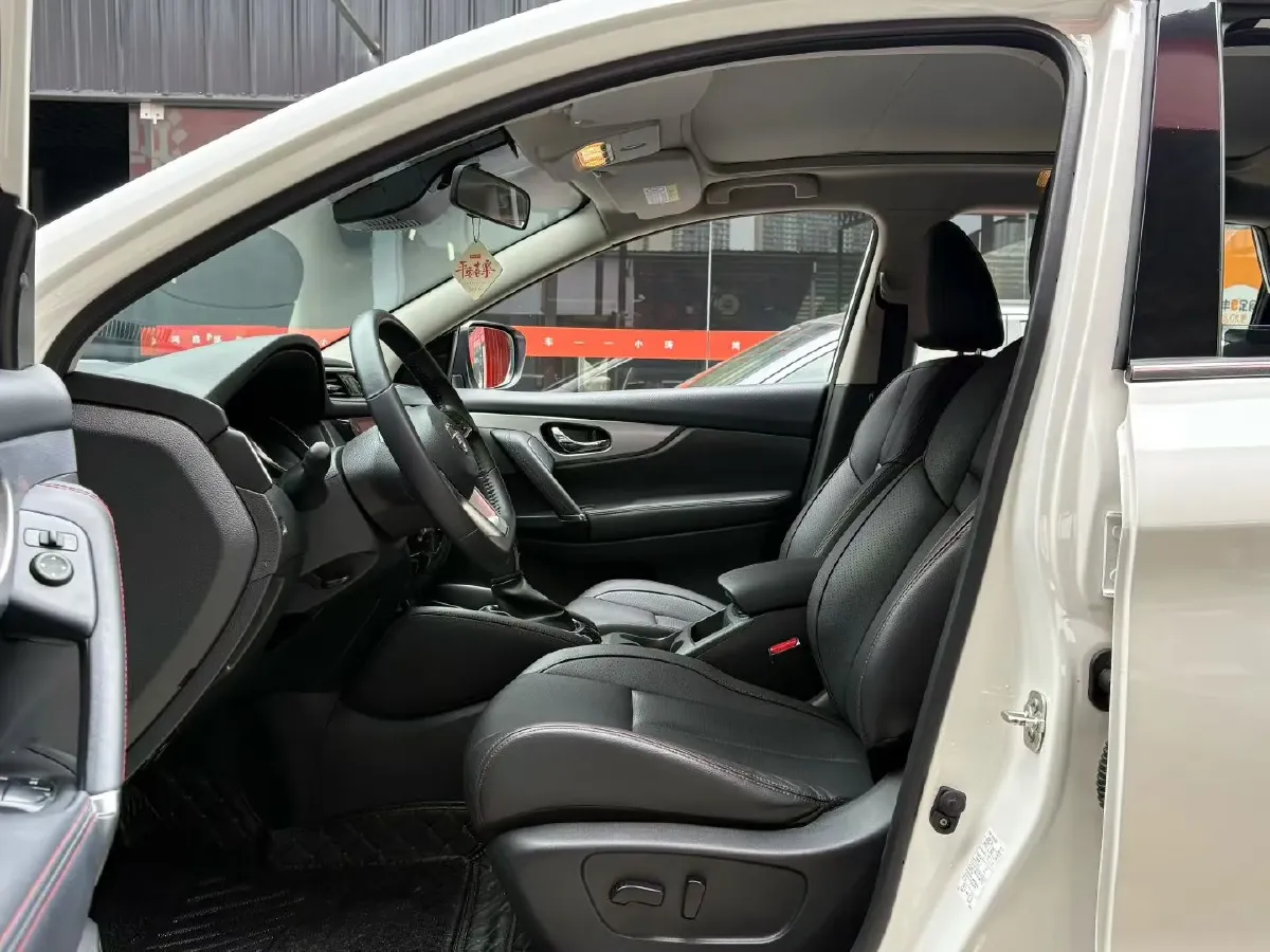 2022 Nissan Qashqai 2.0L 151HP L4 CVT,autocango,china used car exporter,china ev exporter,chinese used car exporter,chinese used ev exporter