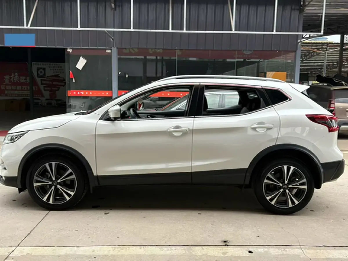 2022 Nissan Qashqai 2.0L 151HP L4 CVT,autocango,china used car exporter,china ev exporter,chinese used car exporter,chinese used ev exporter