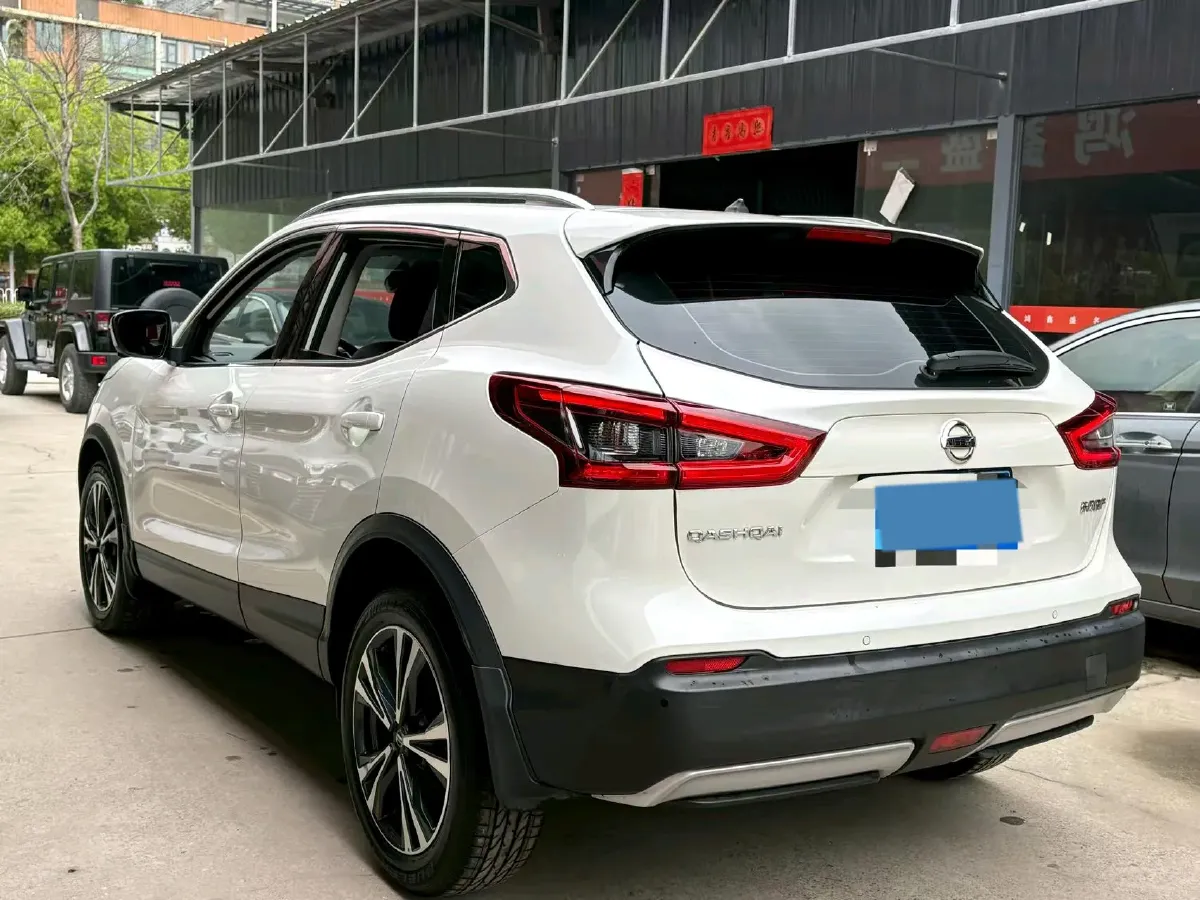 2022 Nissan Qashqai 2.0L 151HP L4 CVT,autocango,china used car exporter,china ev exporter,chinese used car exporter,chinese used ev exporter