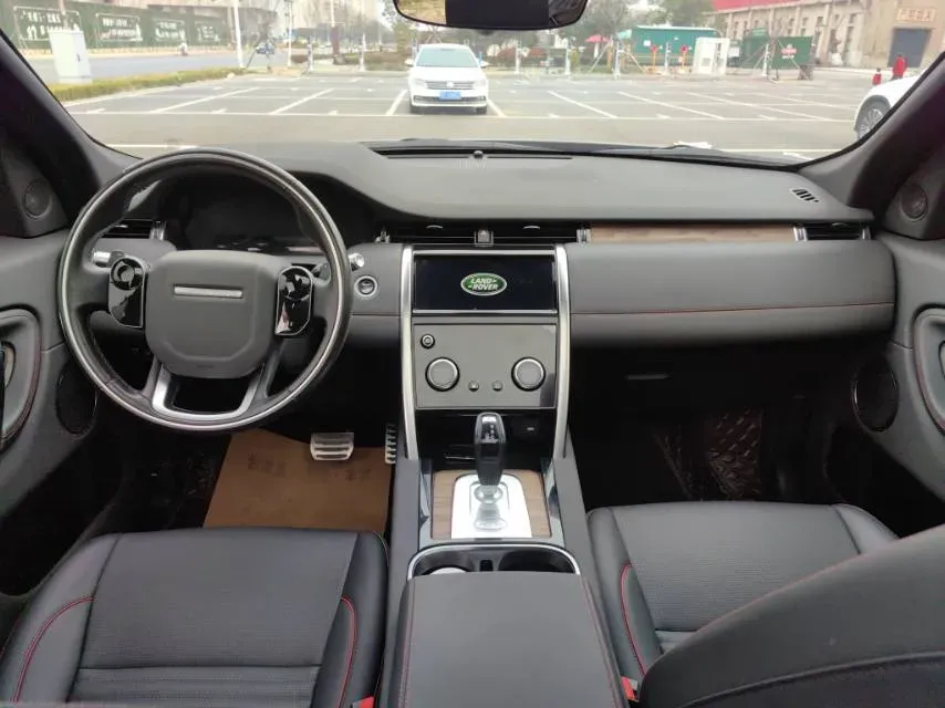 2020 Land Rover Discovery Sport 2.0T 249HP L4 9AT,autocango,china used car exporter,china ev exporter,chinese used car exporter,chinese used ev exporter