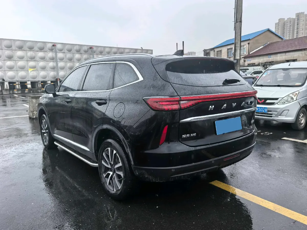 2021 Haval H6 1.5T 169HP L4 7DCT,autocango,china used car exporter,china ev exporter,chinese used car exporter,chinese used ev exporter