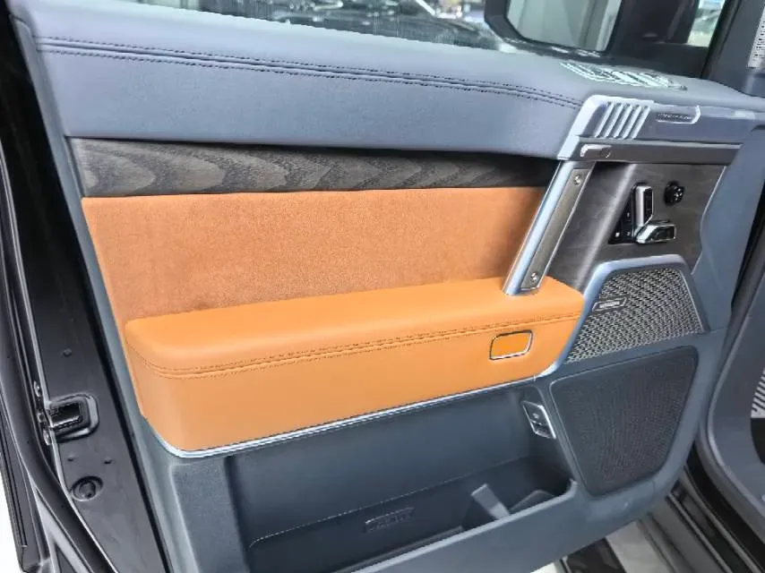 2023 M Hero 917 REEV 197HP 2AT REEV 65.8KWH,autocango,china used car exporter,china ev exporter,chinese used car exporter,chinese used ev exporter