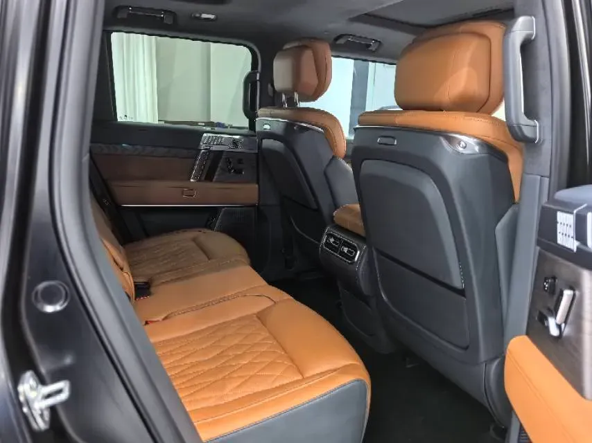 2023 M Hero 917 REEV 197HP 2AT REEV 65.8KWH,autocango,china used car exporter,china ev exporter,chinese used car exporter,chinese used ev exporter