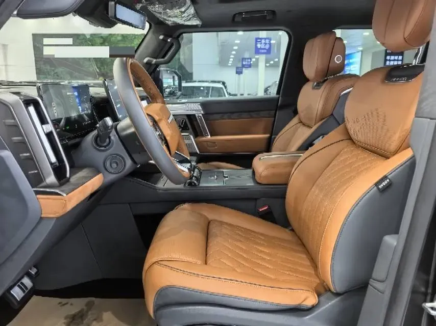 2023 M Hero 917 REEV 197HP 2AT REEV 65.8KWH,autocango,china used car exporter,china ev exporter,chinese used car exporter,chinese used ev exporter