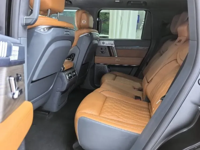 2023 M Hero 917 REEV 197HP 2AT REEV 65.8KWH,autocango,china used car exporter,china ev exporter,chinese used car exporter,chinese used ev exporter