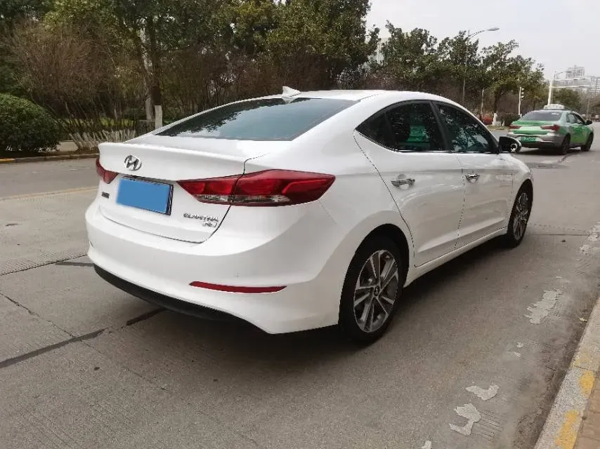 2016 Hyundai Elantra 1.6L 130HP L4 6AT,autocango,china used car exporter,china ev exporter,chinese used car exporter,chinese used ev exporter