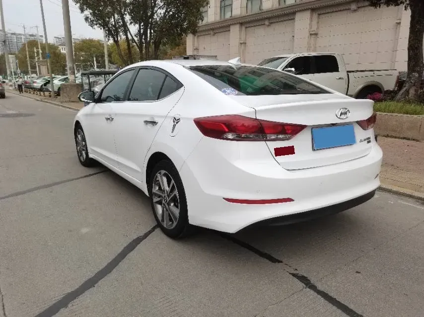 2016 Hyundai Elantra 1.6L 130HP L4 6AT,autocango,china used car exporter,china ev exporter,chinese used car exporter,chinese used ev exporter